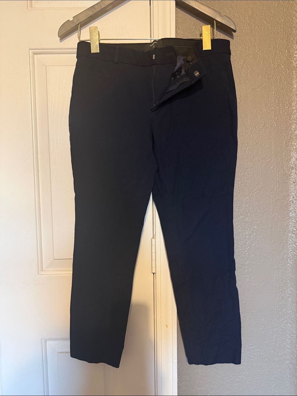 Banana Republic Navy Cropped Dress Pants